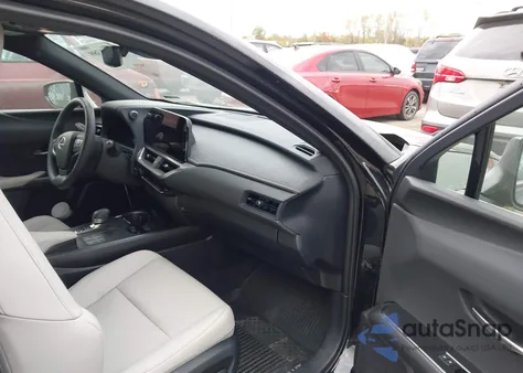 2025 Lexus Ux 300H Premium из США, поврежденный, VIN JTHUCJDH1S2007415